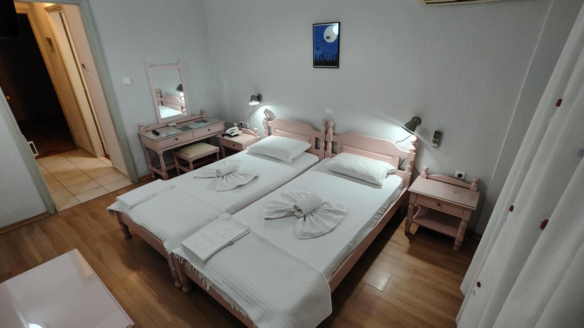 Kapolos Spa Hotel Loutra Edipsou  Bilik gambar