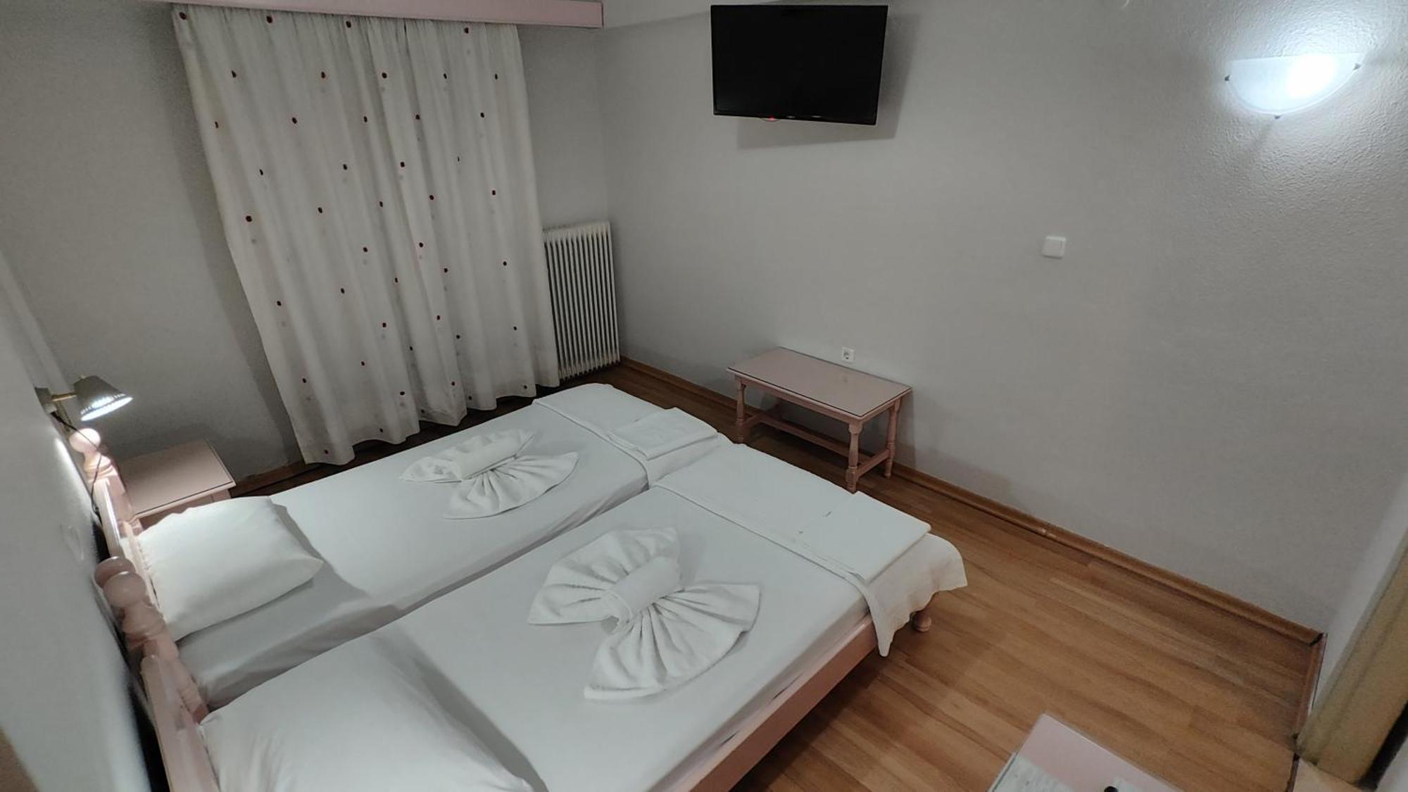 Kapolos Spa Hotel Loutra Edipsou  Bilik gambar